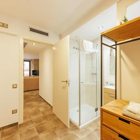 Bravissimo Mercadal, Monthly Apartment Girona