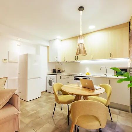 Apartment Bravissimo Mercadal, Monthly