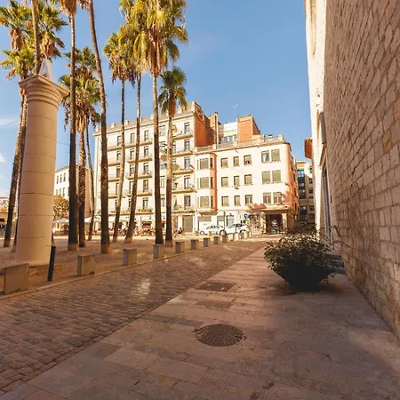 Appartamento Bravissimo Mercadal, Monthly Girona